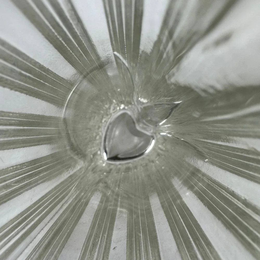 Vintage FTDA 1982‎ Heart Shaped Clear Ribbed Glass Flower Vase Romantic Decor